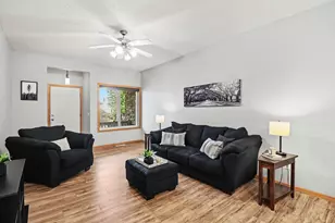 20603 Keystone Ave, Lakeville, MN 55044 - Photo 4