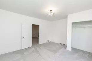 601 10th St S, Fargo,  58103 - Photo 16