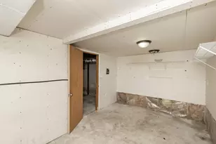601 10th St S, Fargo,  58103 - Photo 38