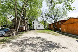 601 10th St S, Fargo,  58103 - Photo 40