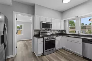 4735 Aldrich Ave N, Minneapolis, MN 55430 - Photo 22