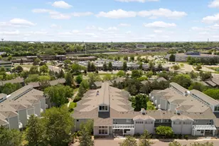 1390 Carling Dr, Saint Paul, MN 55108 - Photo 44