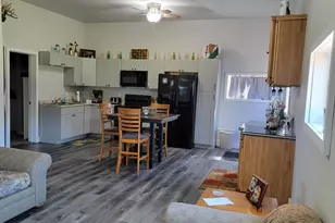 752 Hallberg St SW, Warroad, MN 56763 - Photo 6