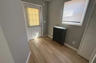 1038 Edgerton St, Saint Paul, MN 55101 - Photo 16