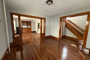 1038 Edgerton St, Saint Paul, MN 55101 - Photo 4