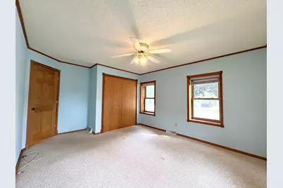 752 E Mark Street, Winona, MN 55987 - Photo 4