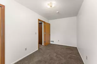 949 Wescott Trail, Eagan, MN 55123 - Photo 12