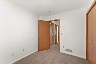949 Wescott Trail, Eagan, MN 55123 - Photo 10