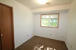 949 Wescott Trail, Eagan, MN 55123 - Photo 6