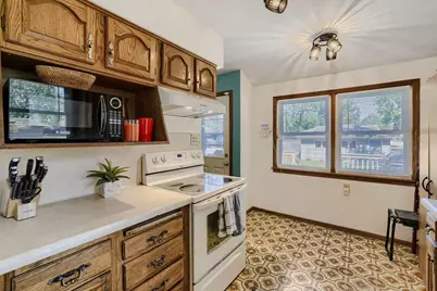 5400 Knox Avenue N, Brooklyn Center, MN 55430 - Photo 8