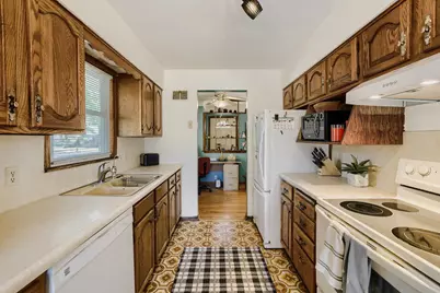 5400 Knox Avenue N, Brooklyn Center, MN 55430 - Photo 6