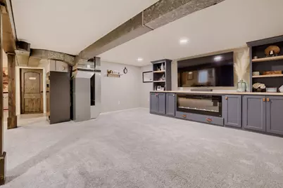 818 Larpenteur Avenue W, Saint Paul, MN 55113 - Photo 24