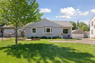 818 Larpenteur Ave W, Saint Paul, MN 55113 - Photo 28