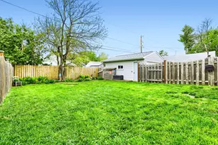 818 Larpenteur Ave W, Saint Paul, MN 55113 - Photo 2