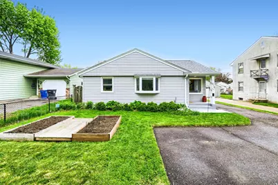 818 Larpenteur Avenue W, Saint Paul, MN 55113 - Photo 32