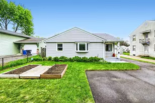 818 Larpenteur Ave W, Saint Paul, MN 55113 - Photo 32