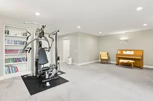 220 Frontier Ct, Chanhassen, MN 55317 - Photo 26