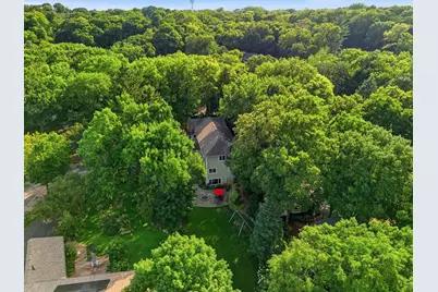 220 Frontier Court, Chanhassen, MN 55317 - Photo 34