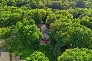 220 Frontier Ct, Chanhassen, MN 55317 - Photo 34