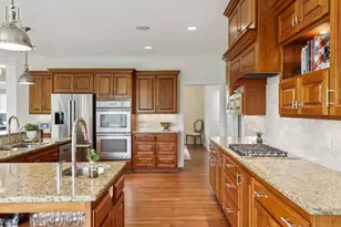 5729 Linden Ave N, Lake Elmo, MN 55042 - Photo 16