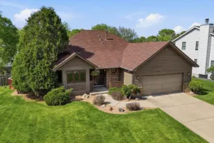 7860 Upper 17th St N, Oakdale, MN 55128 - Photo 1