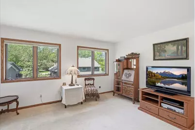 7860 Upper 17th Street N, Oakdale, MN 55128 - Photo 12