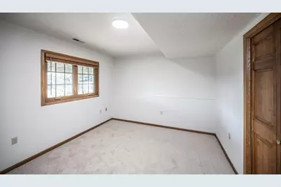 1500 Lakeview Curve, Eagan, MN 55122 - Photo 32