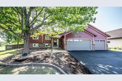 1500 Lakeview Curve, Eagan, MN 55122 - Photo 1