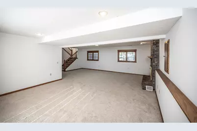1500 Lakeview Curve, Eagan, MN 55122 - Photo 28