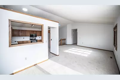 1500 Lakeview Curve, Eagan, MN 55122 - Photo 10