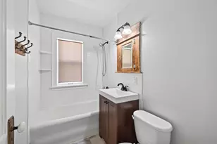 967 Rose Ave E, Saint Paul, MN 55106 - Photo 20