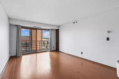 66 9th Street E #1614, Saint Paul, MN 55101 - Photo 2