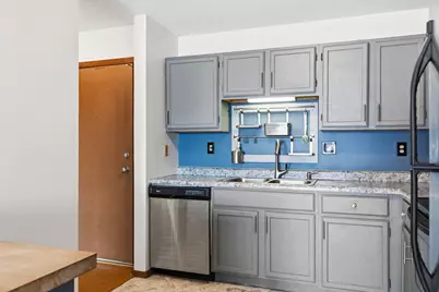 66 9th Street E #1614, Saint Paul, MN 55101 - Photo 16