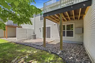 375 Wagon Wheel Ln, Chaska, MN 55318 - Photo 32