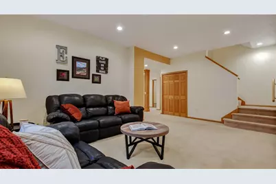 2957 E Princeton Avenue, Eau Claire, WI 54703 - Photo 26
