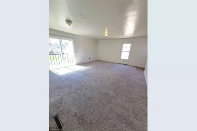 518.5 E Walnut Street, River Falls, WI 54022 - Photo 6