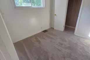 518 5 E Walnut St, River Falls, WI 54022 - Photo 14