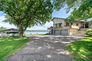 6213 Shamrock Dr, Madison Lake, MN 56063 - Photo 2