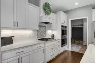 8476 200th St W, Lakeville, MN 55044 - Photo 18