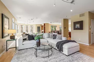 573 S 10th St, Minneapolis, MN 55404 - Photo 16