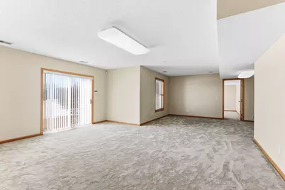 2888 Eagle Valley Drive, Woodbury, MN 55129 - Photo 38