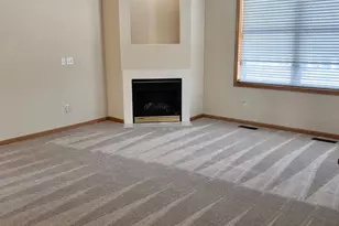 2888 Eagle Valley Dr, Woodbury, MN 55129 - Photo 12
