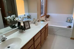 2888 Eagle Valley Dr, Woodbury, MN 55129 - Photo 30