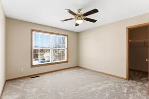 2888 Eagle Valley Dr, Woodbury, MN 55129 - Photo 34