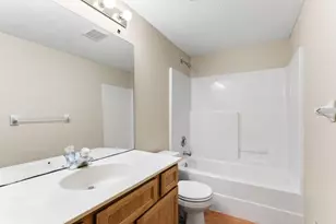 2888 Eagle Valley Dr, Woodbury, MN 55129 - Photo 50