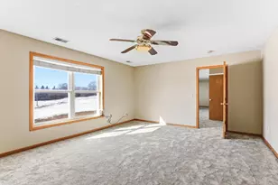 2888 Eagle Valley Dr, Woodbury, MN 55129 - Photo 46