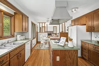 3517 Coolidge Street NE, Saint Anthony, MN 55418 - Photo 8