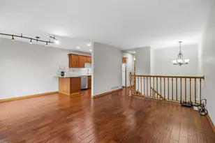645 Portland Pl, Burnsville, MN 55337 - Photo 4