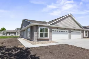 1021 Golf Course Rd NW, Hutchinson, MN 55350 - Photo 2