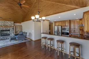 204 N 2nd St, Walker, MN 56401 - Photo 6